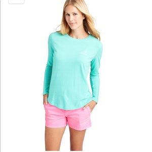 Long sleeve Vineyard Vines T-shirt.